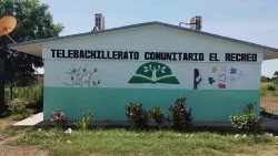 Desde hace casi 7 años no cuentan con energía eléctrica en el Telebachillerato Comunitario de El Recreo