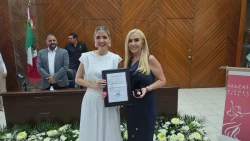 Carmen Espinosa es galardonada con el Premio al Mérito Femenino “Profa. Agustina Monterde Lafarga” 2026