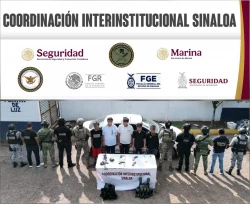 Presentan a los cinco detenidos en Aguaruto, Culiacán