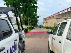 Encuentran a mujer sin vida con huellas de violencia irada a un costado del segundo puente de La Marina en Mazatlán