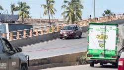 Adulto mayor resulta herido de bala durante un presunto intento de despojo de vehículo