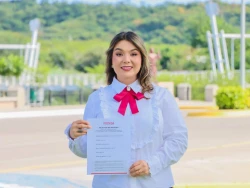 Gema Félix se registra para contender por la Coordinación Municipal de MORENA en Badiraguato