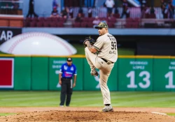 Algodoneros vence 4-2 a Tomateros y se quedan con la serie